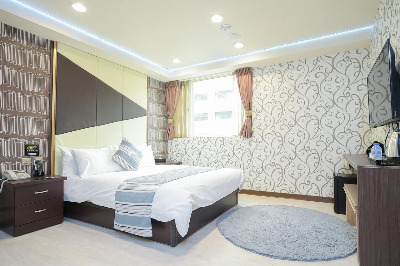 Hosin Hotel Taizhong Zewnętrze zdjęcie