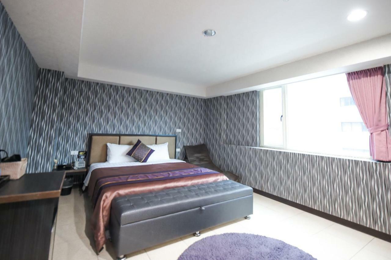 Hosin Hotel Taizhong Zewnętrze zdjęcie